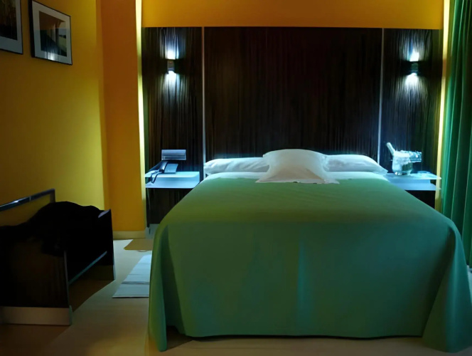 Hotel Gran Via