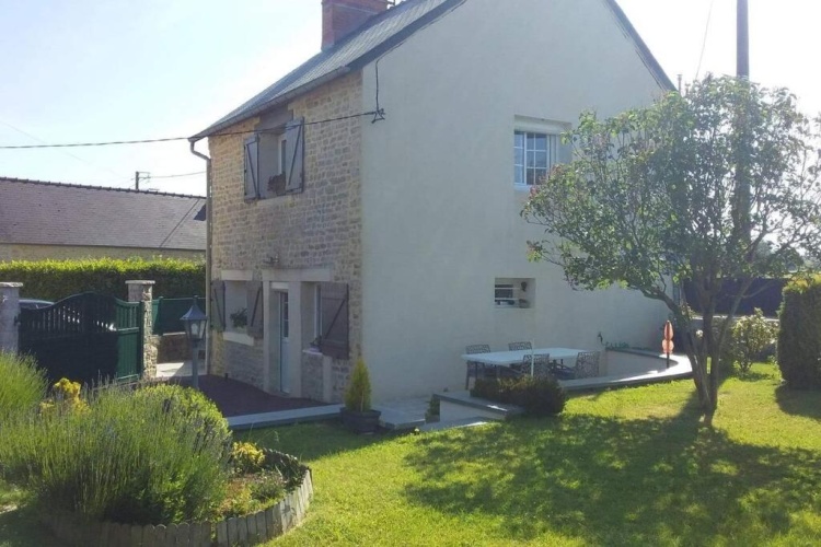 2 Bedrooms Cottage