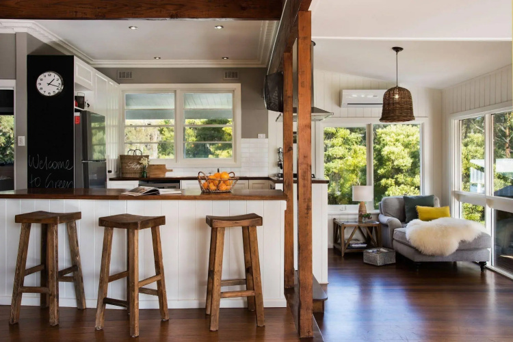 Green Gully House