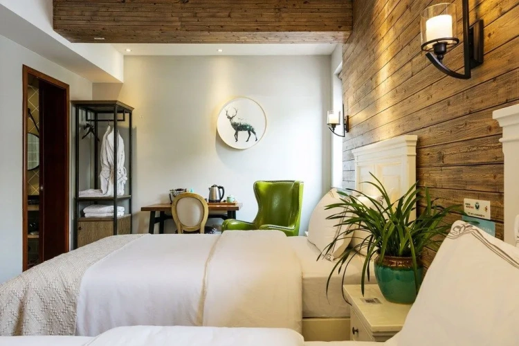 Guest rooms