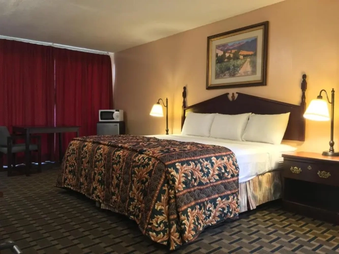 Standard room with balcony