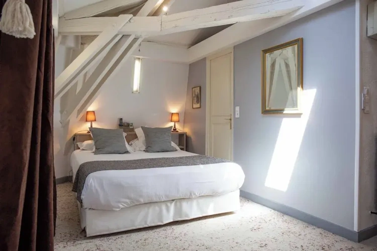 Classic room