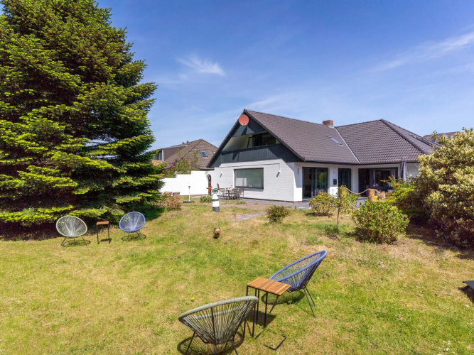 Comfortable Holiday Apartment in St. Peter Ording
