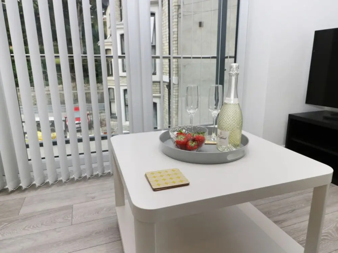 The Office Gardens, Apartment 1