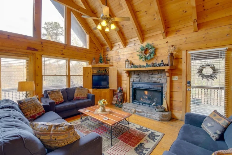 3 Bedrooms Cottage
