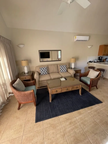 1 Bedroom Bungalow