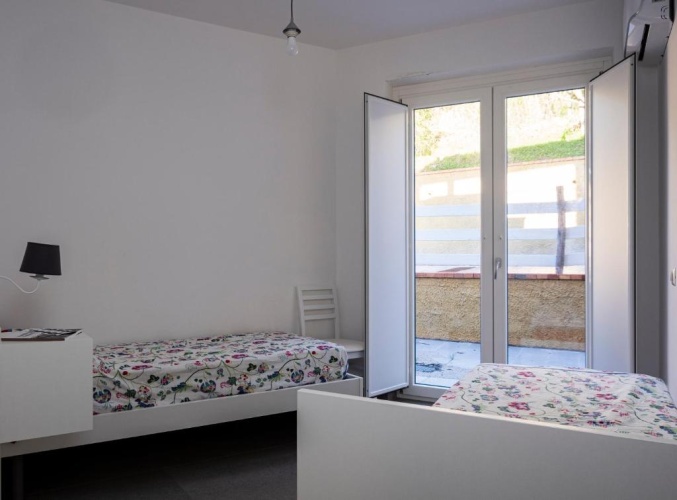 1 Bedroom Double Apartment with sea view