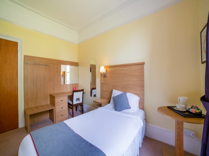 Oyo Eagle House Hotel, St Leonards Hastings photo 6
