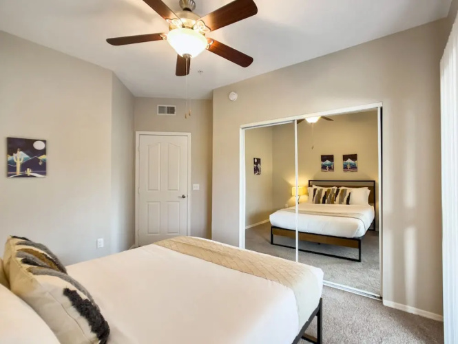 CozySuites at Kierland Commons