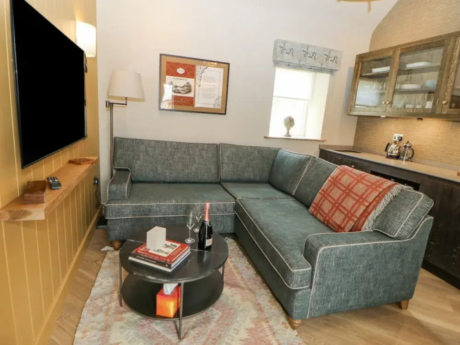 Hilton Cottage