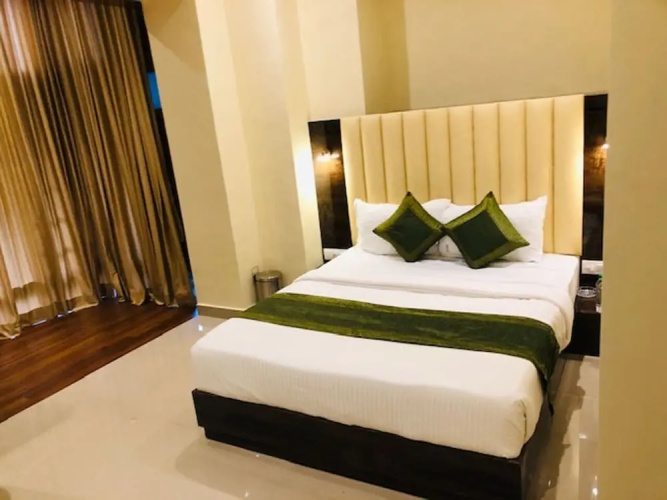 Hotel Abad Inn 2