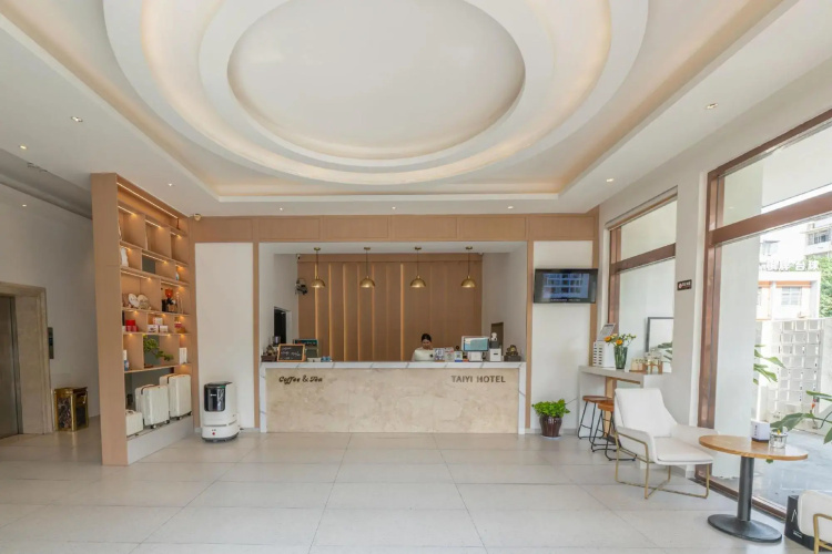 Super 8 Hotel Wenzhou Jiangjun Bridge