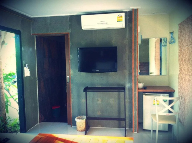 Paan Puan Place