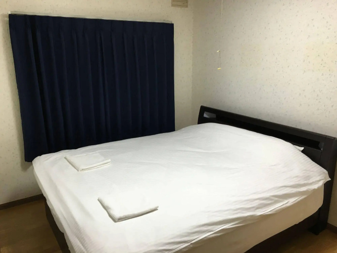 Kaku House