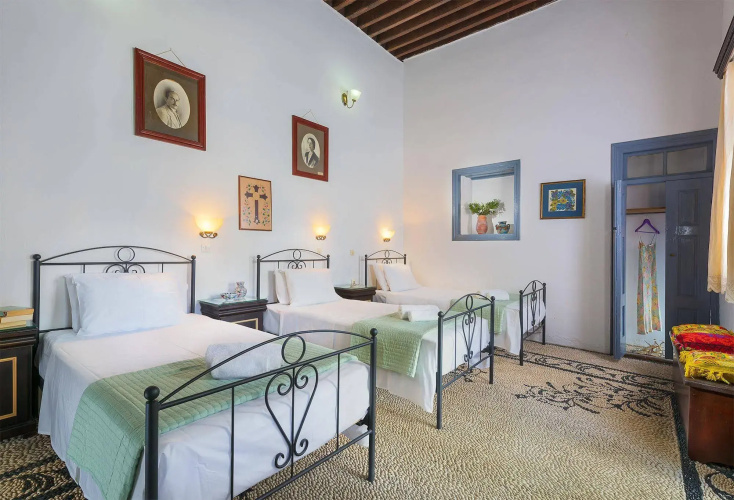 Erato Apartments