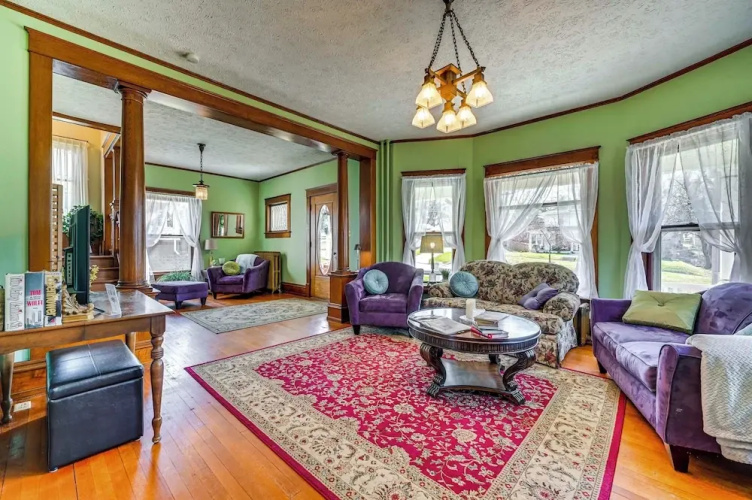 Dog-friendly Atlantic Farmhouse W/ Spacious Yard! - Iowa