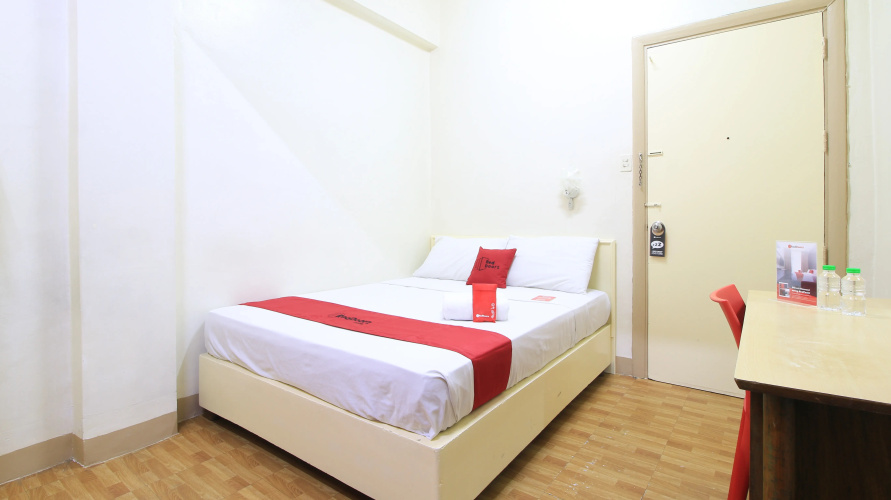 RedDoorz Plus @ Chinatown Binondo