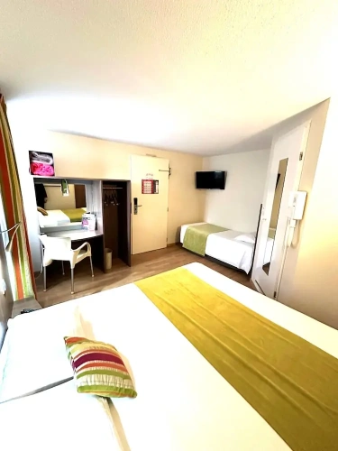 1 Bedroom Standard Twin room
