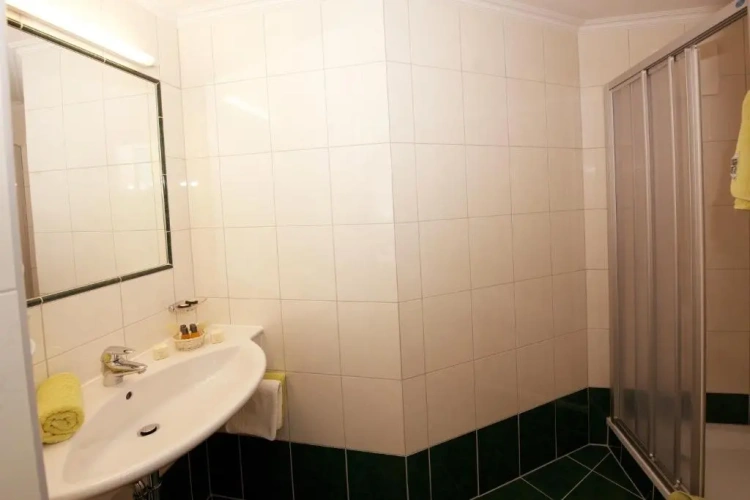 Standard Quadruple room with balcony