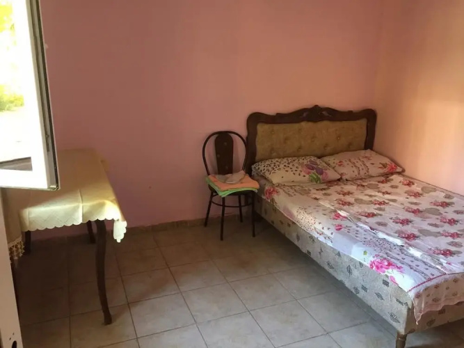 Khosrov Hotel