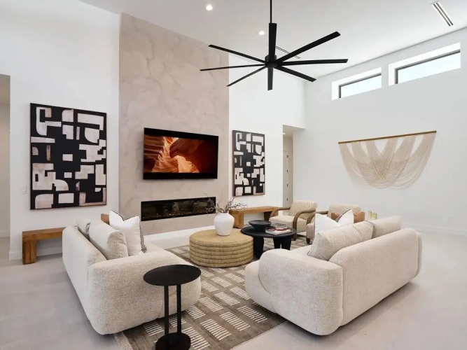 Luxe - Solstice Retreat - Heated Pools - 2 Homes
