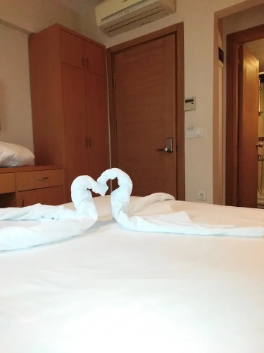 Standard Twin room with city view