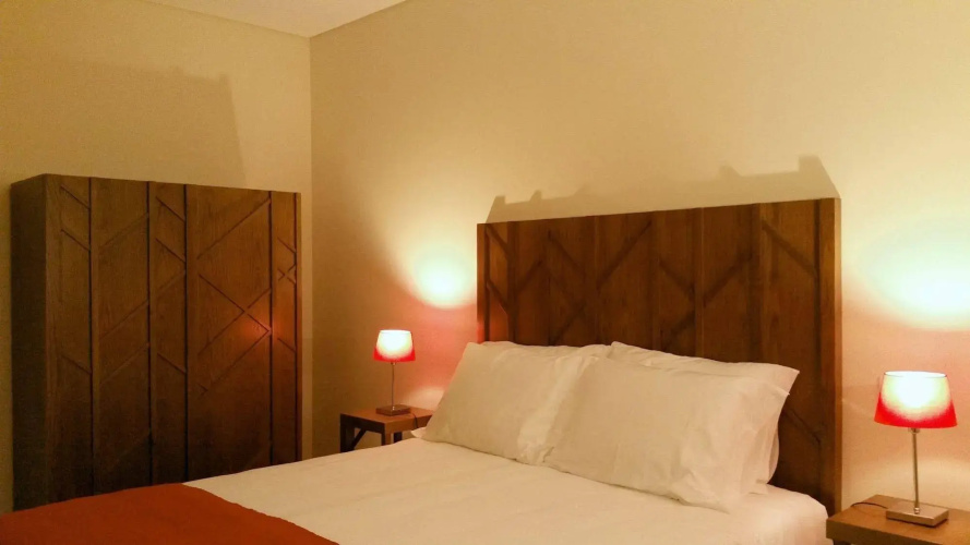 Casas do Monte de Roques