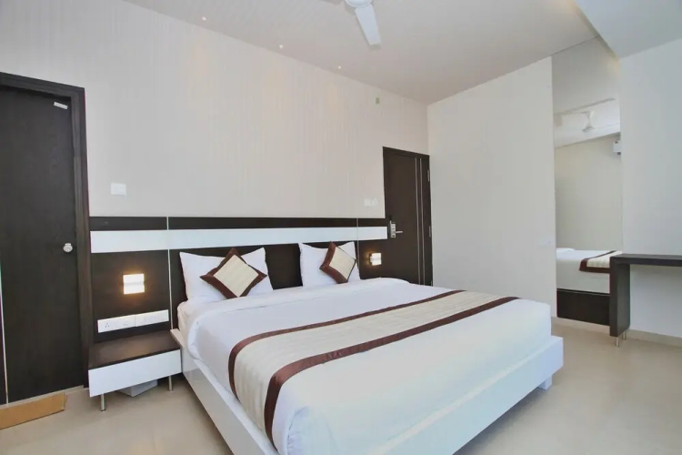 Palace Inn By OYO Rooms