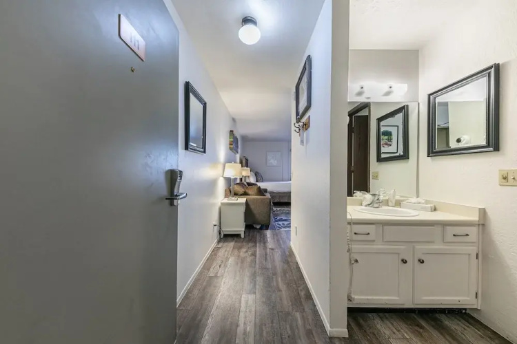 111 Bldg B Condo