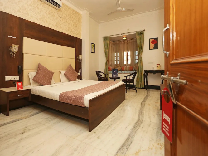 OYO 3540 Hotel Forever Rooms