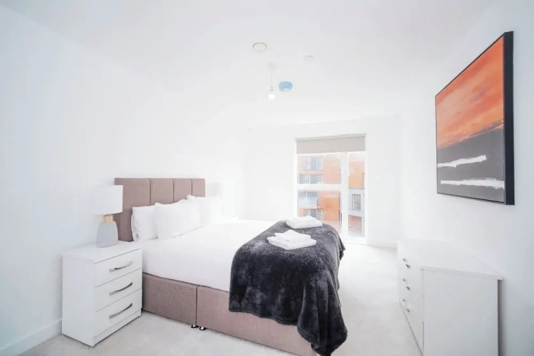 Modern Luxury Grand Exchange Bracknell