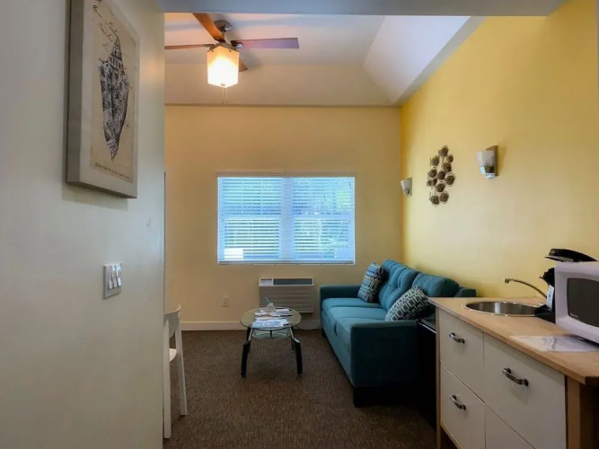 Casey Key Resorts - Beachfront