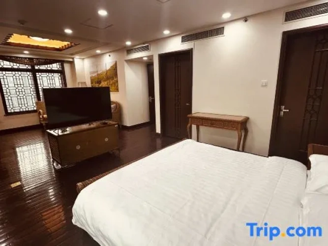 2 Bedrooms Double Suite