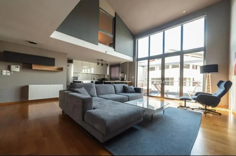 Minimal Brand New Loft next to Subway