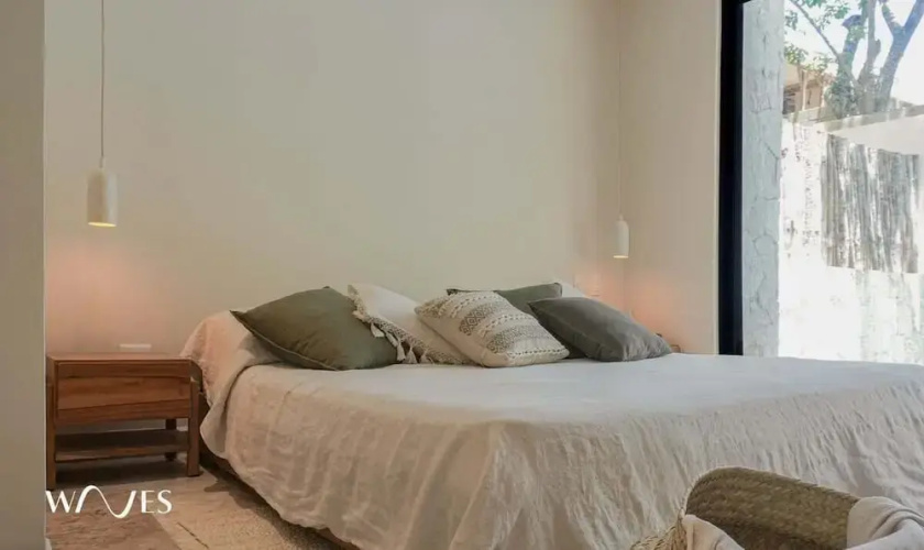 Exclusive Apt. W/private Pool + Surround Speakers
