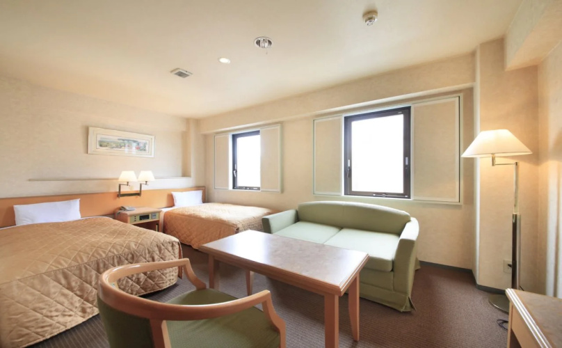 Kazo Center Hotel