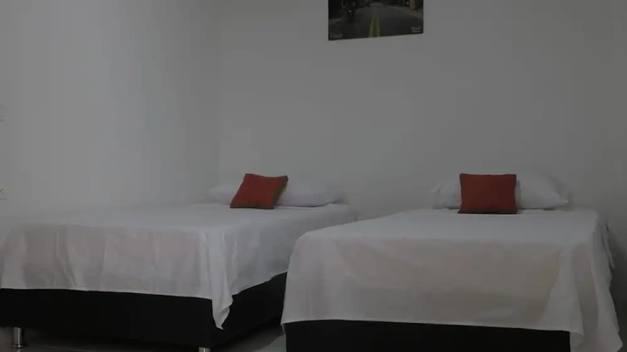 1 Bedroom Economy room