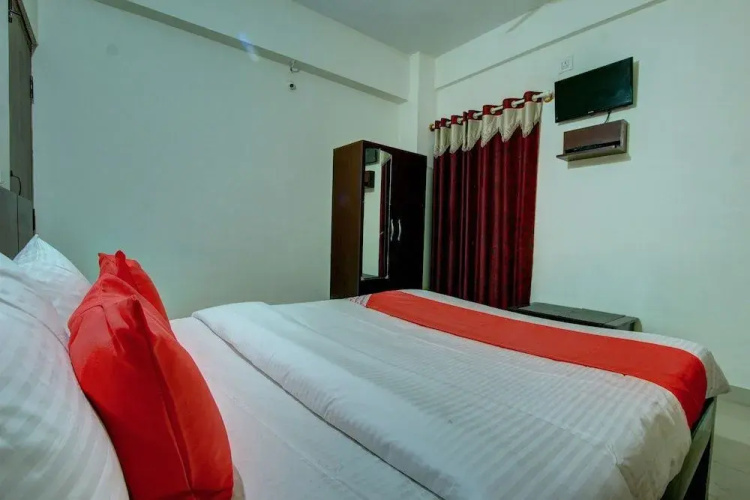 Soans Comforts By OYO Rooms