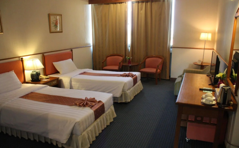 Tarin Hotel
