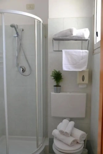 Classic Quadruple room with balcony