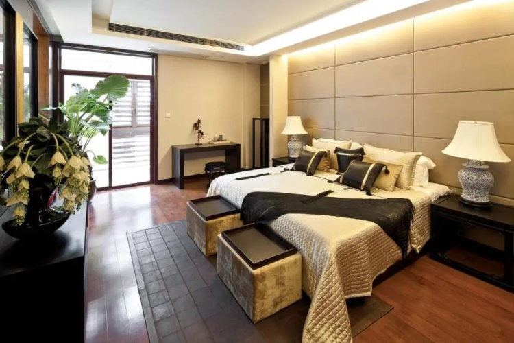 Lotus Holiday Hotel