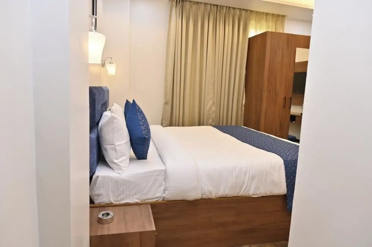 Premium room