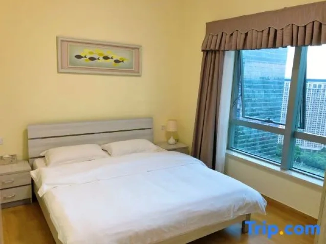 2 Bedrooms Business Family Suite with balcony