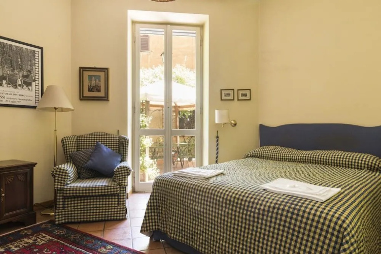 Lemon Tree Apartment Sistine Chapel