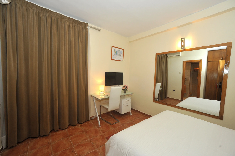 Casablanca Suites & SPA