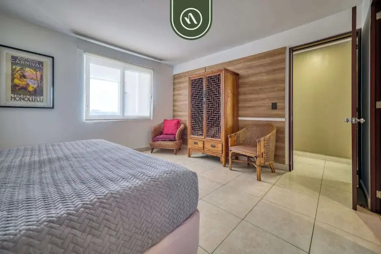 Oceanfron 4 BR Condo - Beach - Wyndham Pool