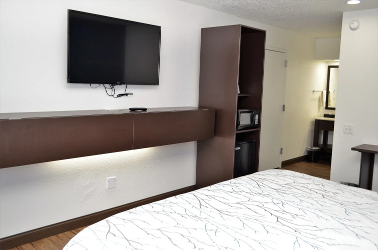 Athena Inn