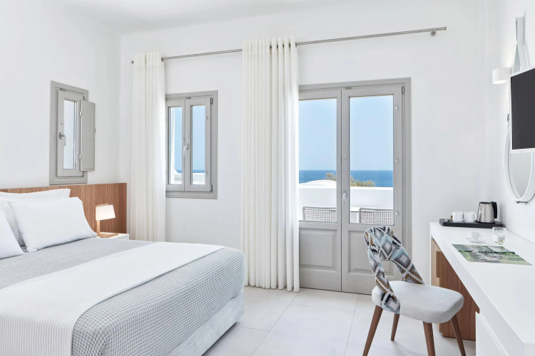 Costa Grand Resort & Spa