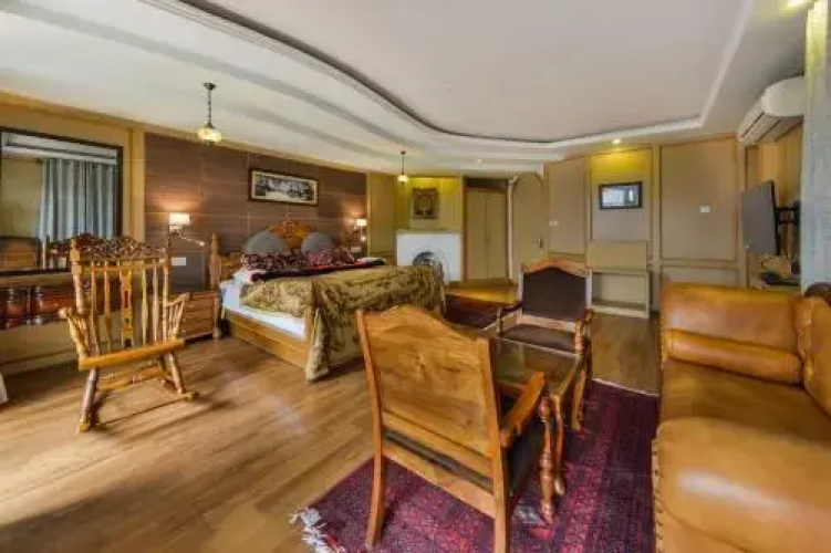 Kashmir Mahal Resorts
