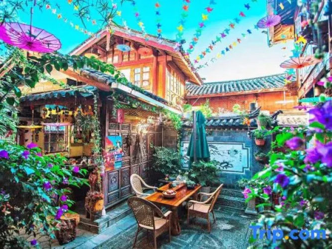 Nian Lun INN(丽江年轮客栈)